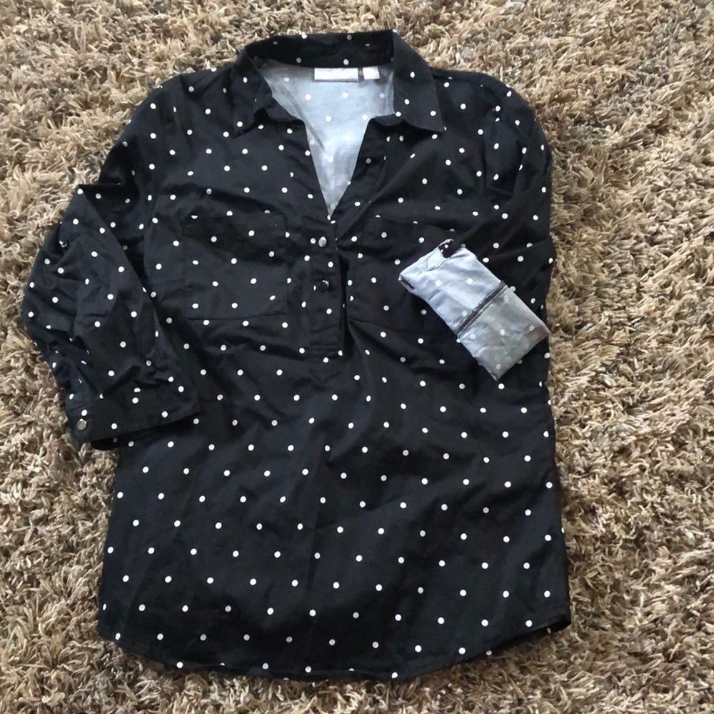 🦋$5/$25 1/4 button dress shirt 3/4 sleeve